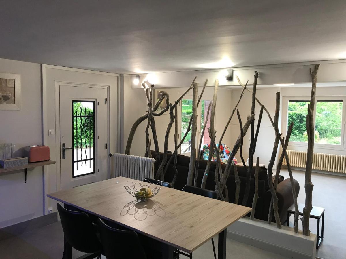 Les Gites De Belle Roche Mâcon Esterno foto