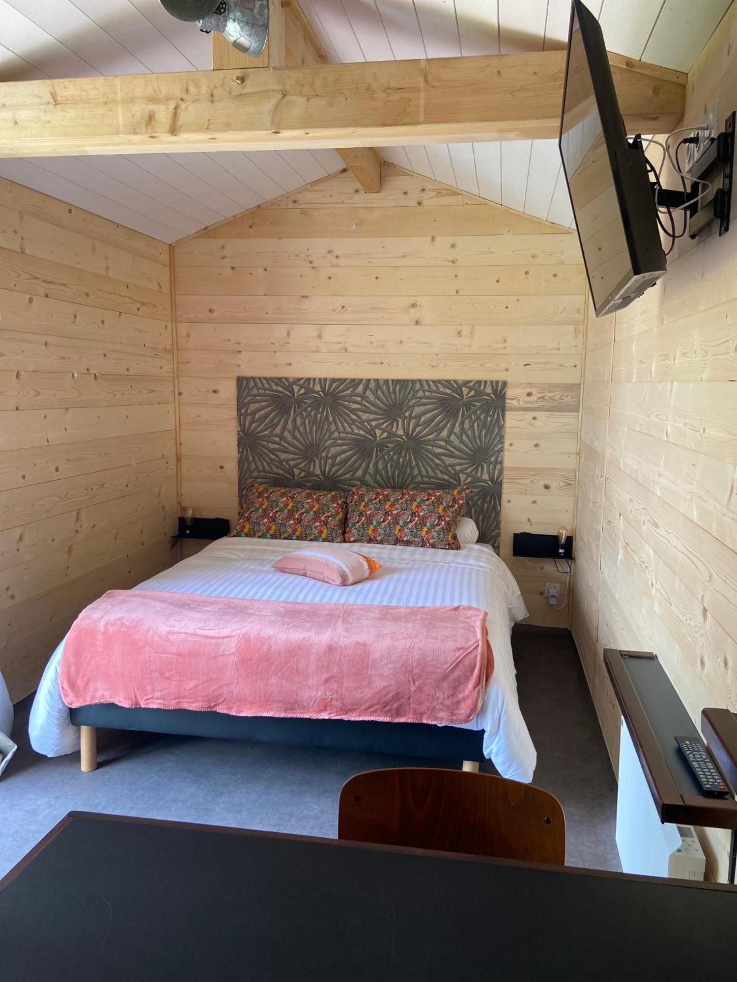 Les Gites De Belle Roche Mâcon Esterno foto